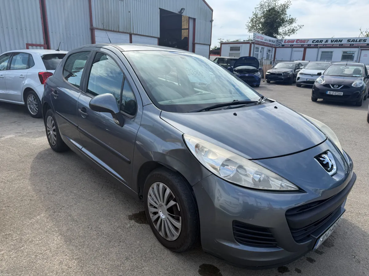 Peugeot 207 2010 - Image 2