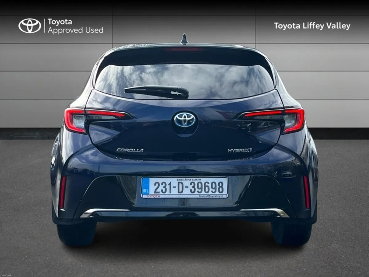 Toyota Corolla COROLLA LUNA SPORT HATCH BACK - Image 4