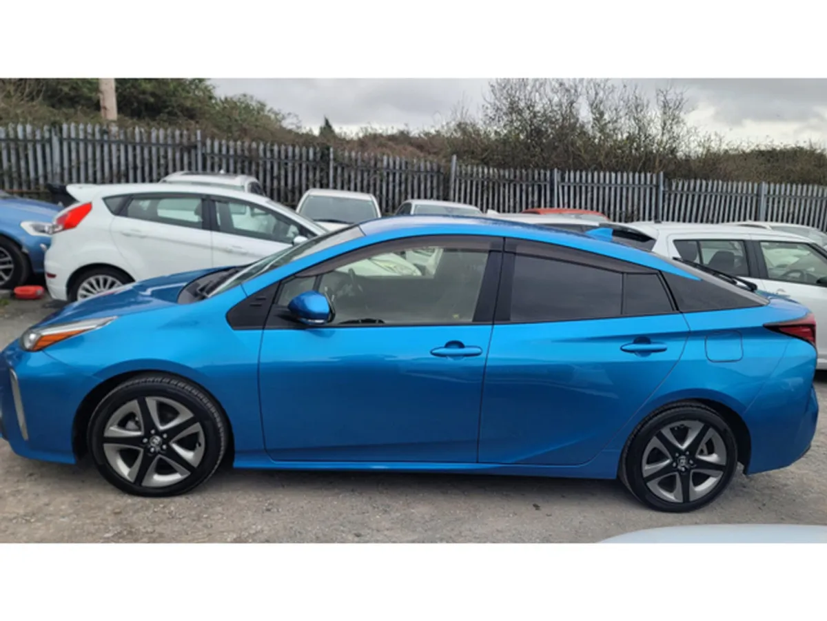 Toyota Prius 1.8L Automatic Petrol Hybrid (J7236) - Image 4