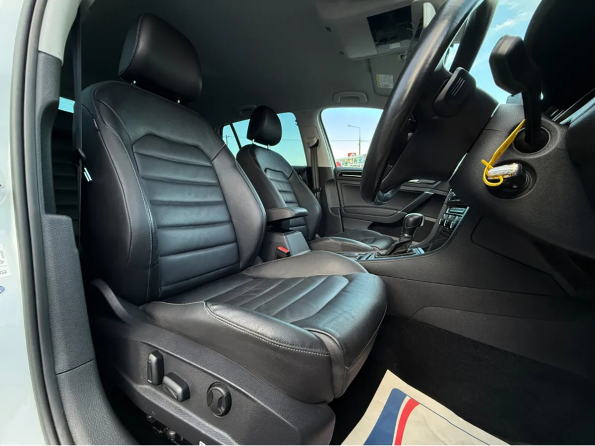 Volkswagen Golf 1.4 TFSI AUTOMATIC FULL LEATHER HE - Image 2