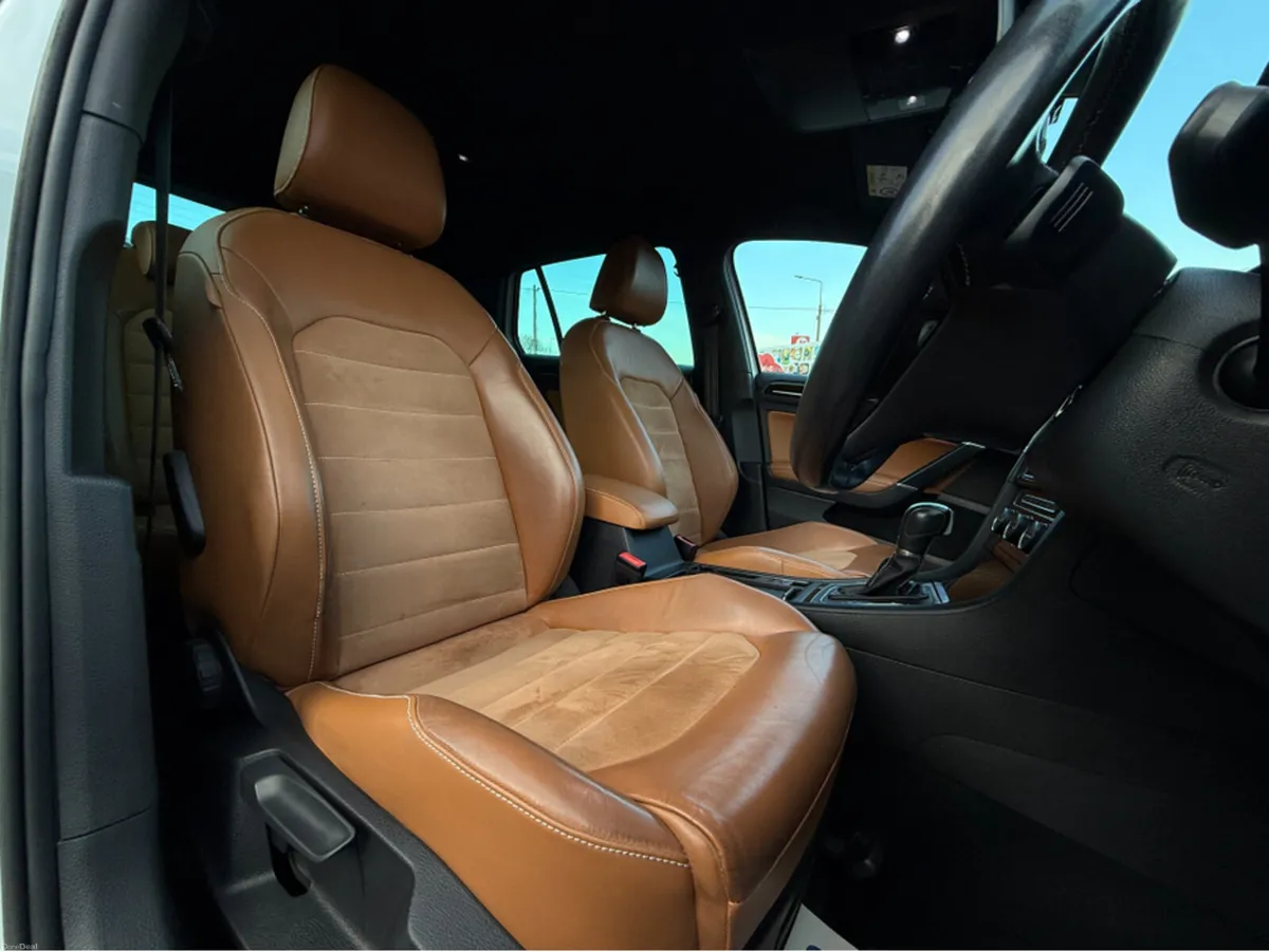 Volkswagen Golf 1.4 TSI AUTOMATIC - SPECIAL TAN LE - Image 2