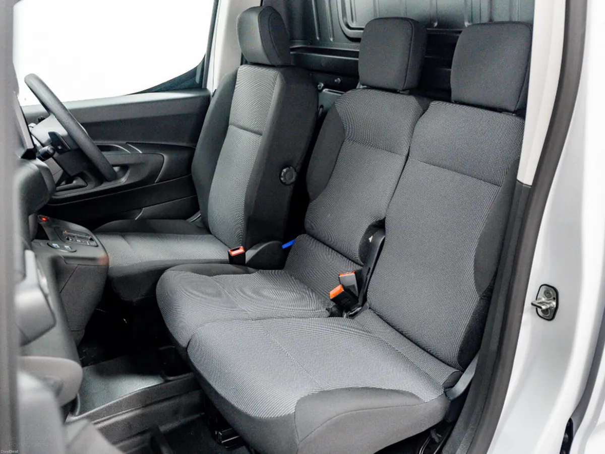 Citroen Berlingo Enterprise 1.5 Diesel Auto 130HP - Image 4