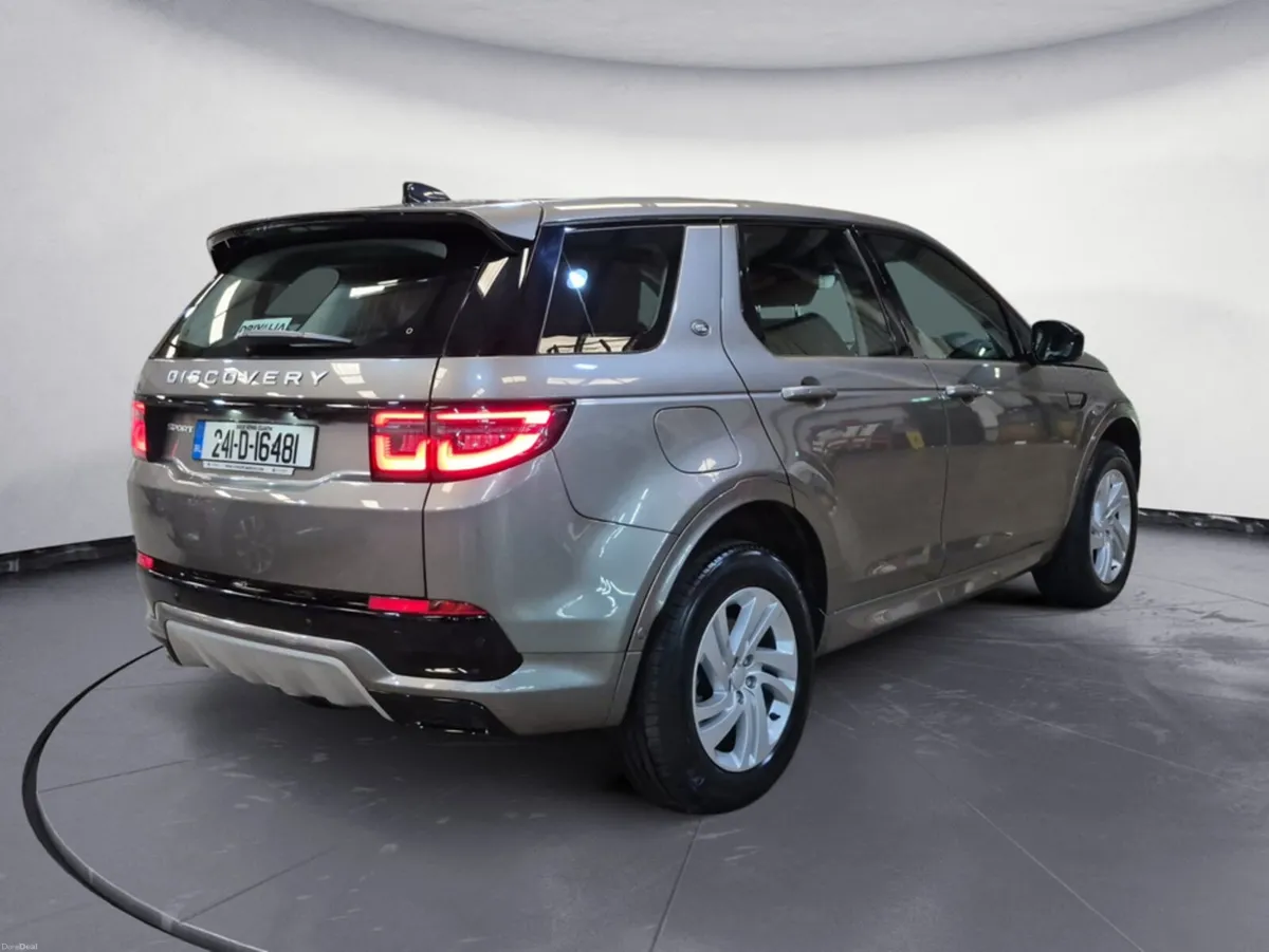 Land Rover Discovery Sport 1.5 PHEV S 5DR - Image 5