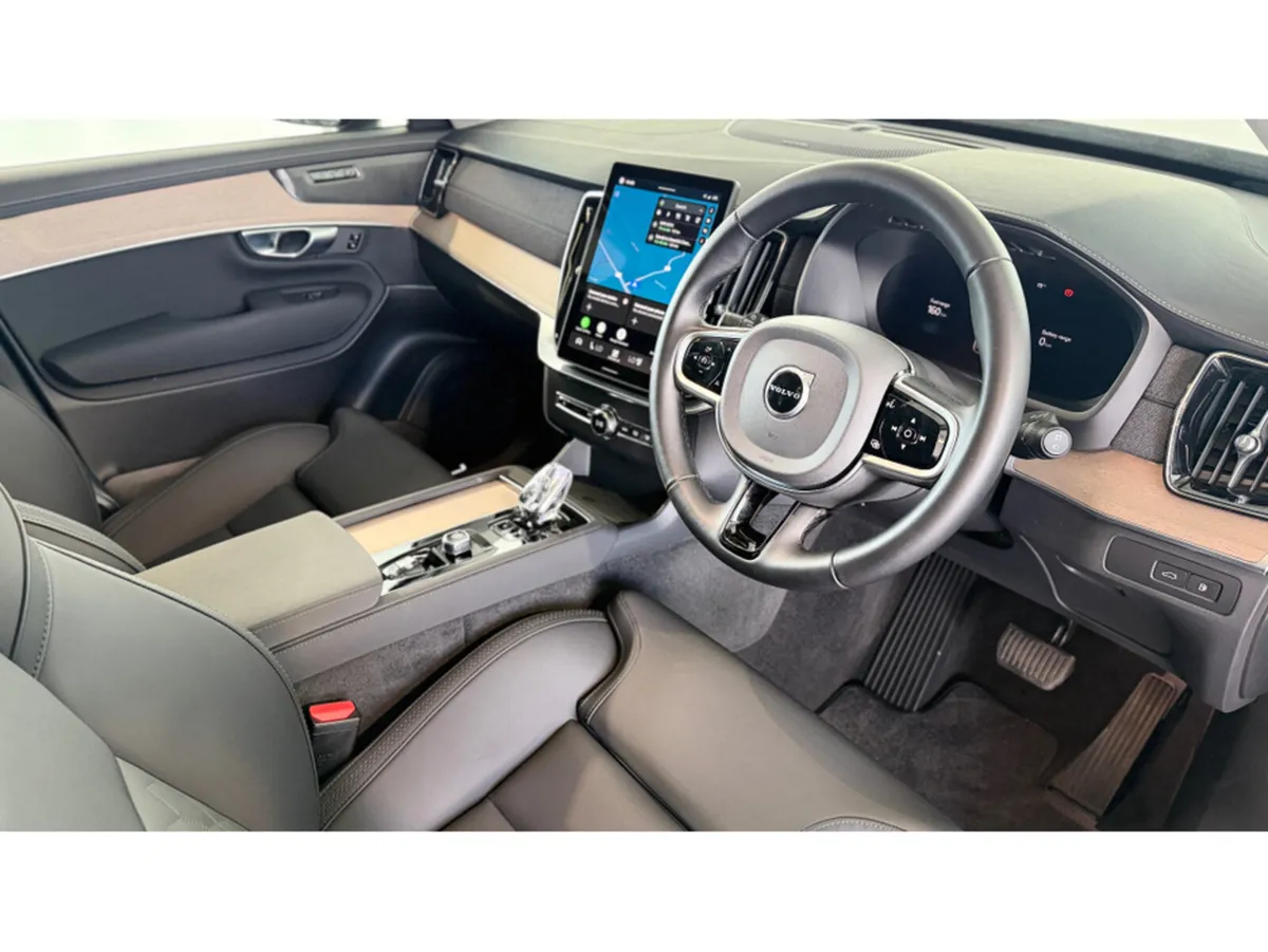 Volvo XC90 + T8 PHEV AWD AUTO PLUS - Image 3