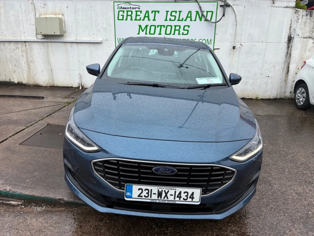 Ford Focus TITANIUM 1.0T 125 M6 4DR - Image 5