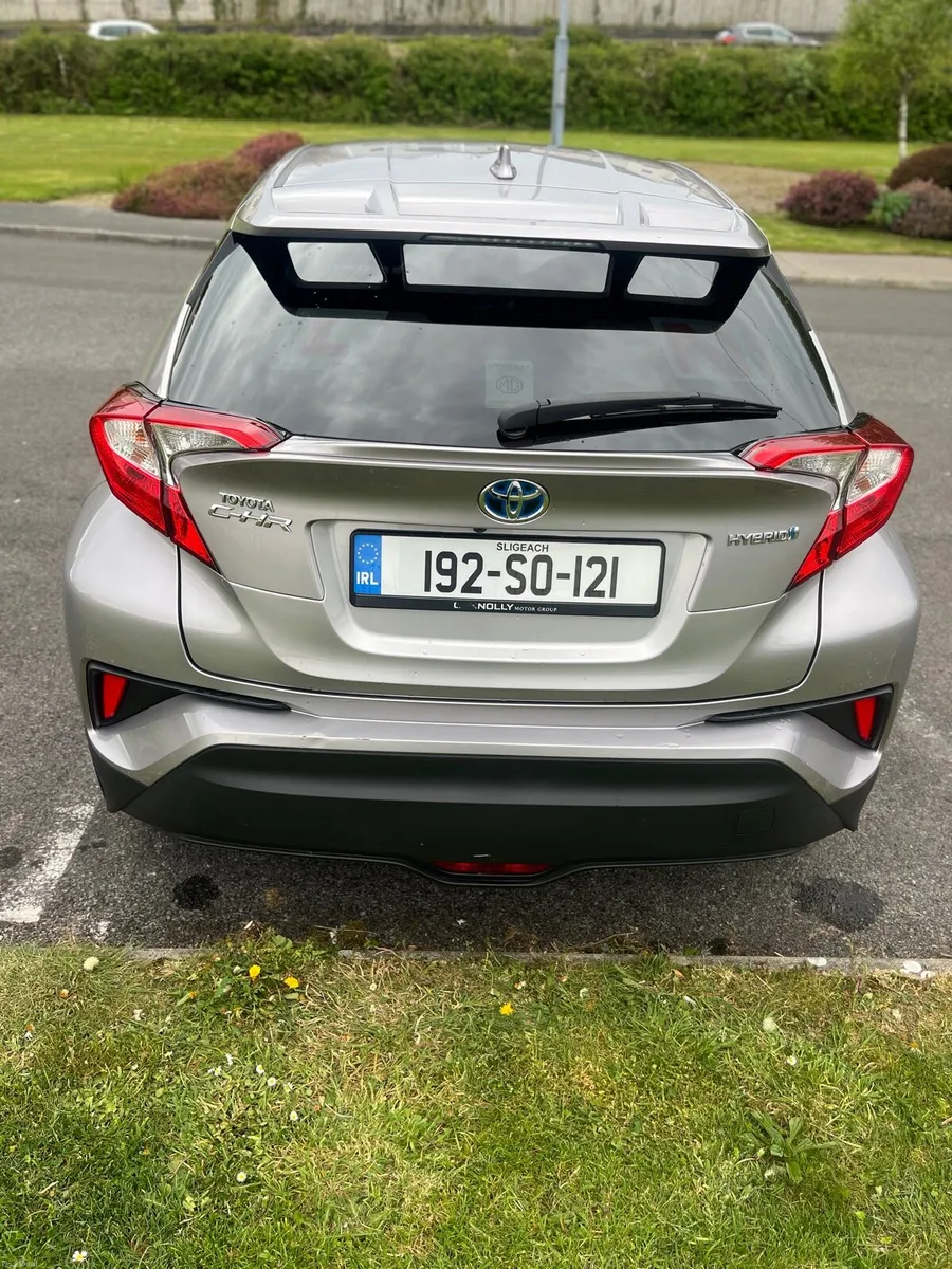 C-HR HYBRID SPORT 4DR AUTo - Image 3
