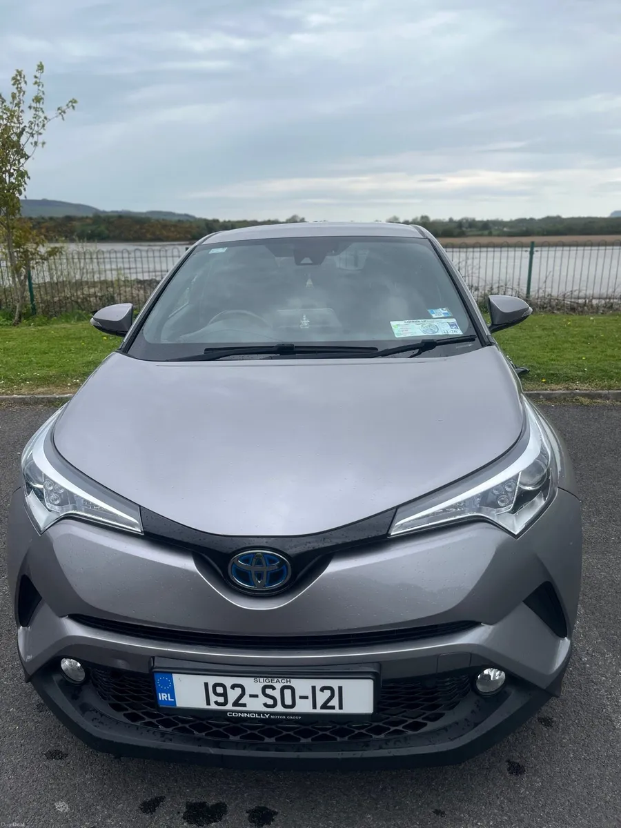 C-HR HYBRID SPORT 4DR AUTo - Image 1