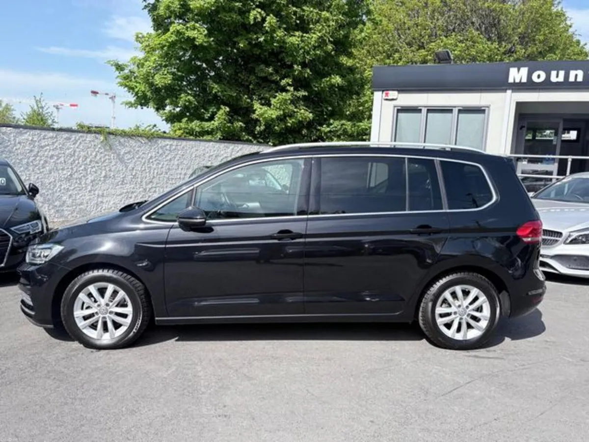 Volkswagen Touran 1.4 Auto Tsi/ Petrol/ Carpla/ An - Image 3