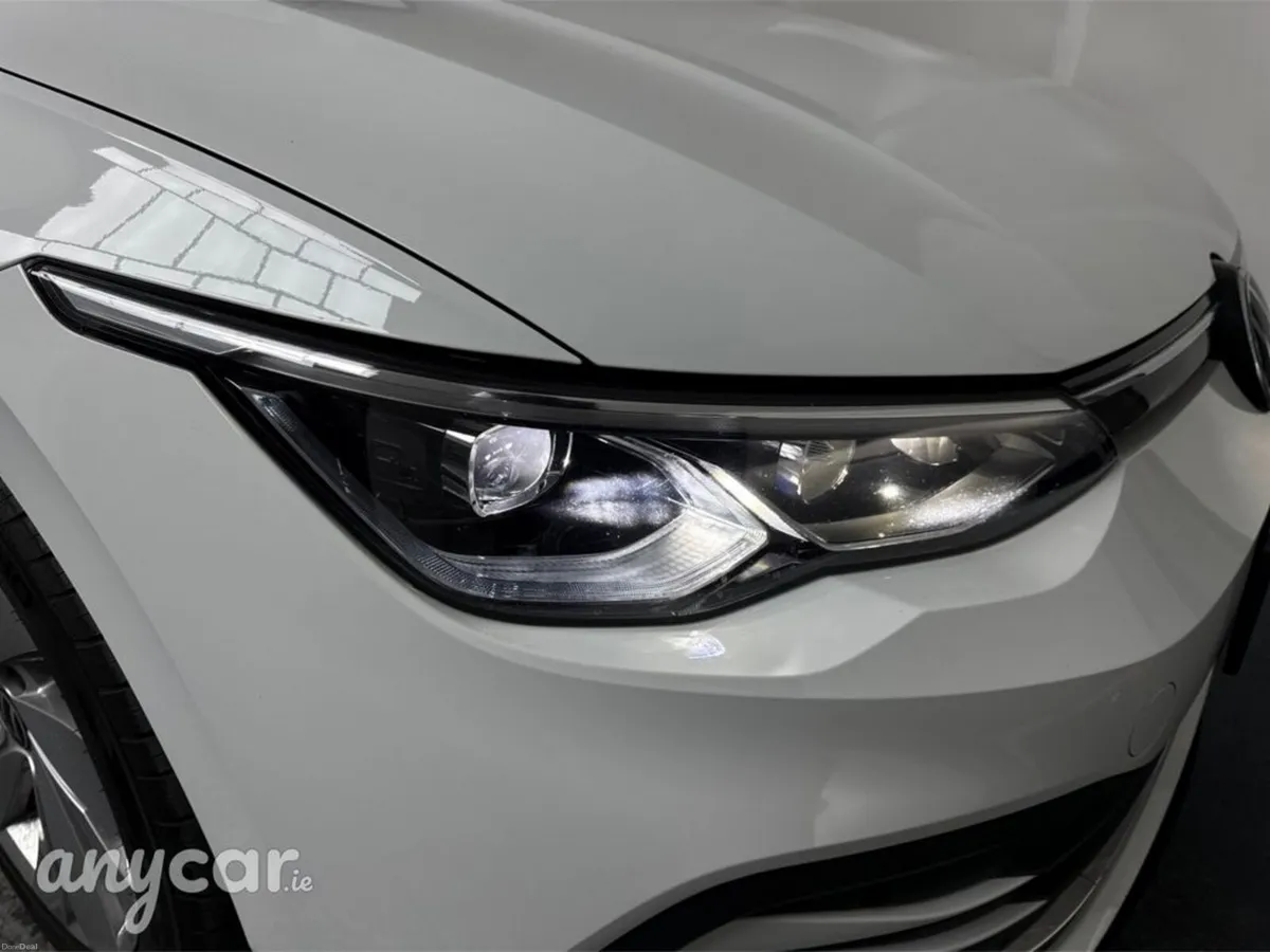 Volkswagen Golf Style 1.5Tsi 150Bhp DSG MHEV - Image 4