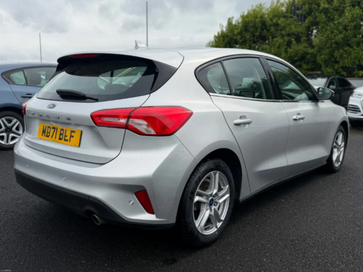 Ford Focus ZETEC TDCI - Image 4
