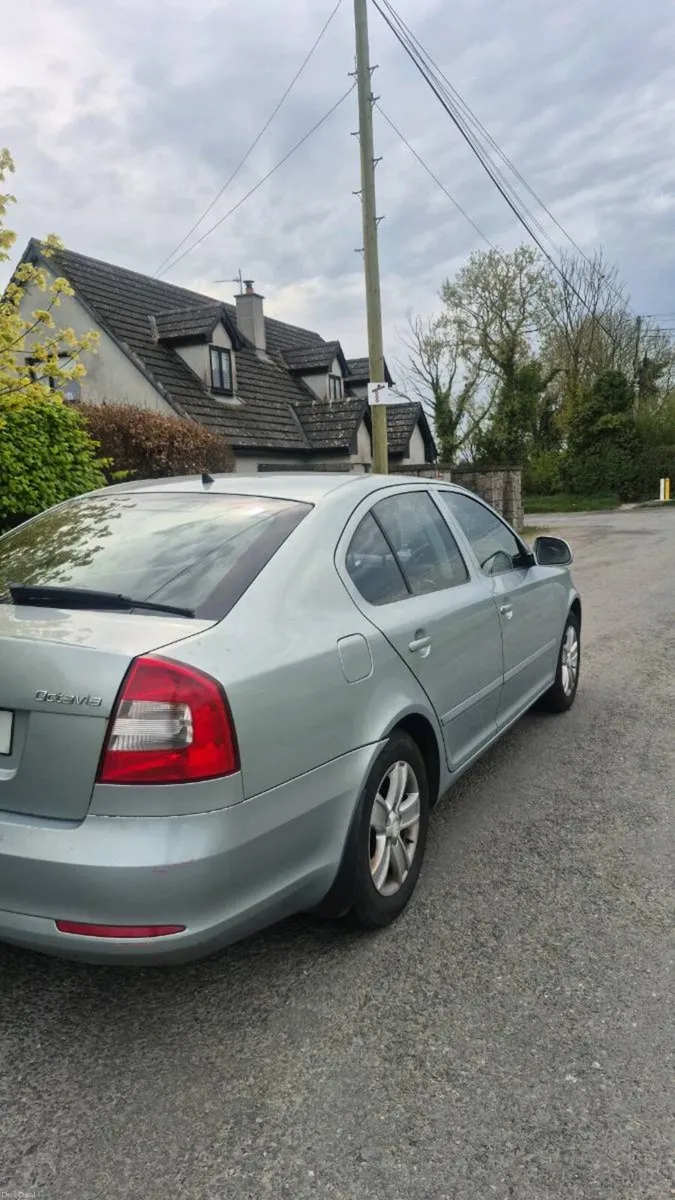 Skoda Octavia 2011 1.6 Petrol - Image 3