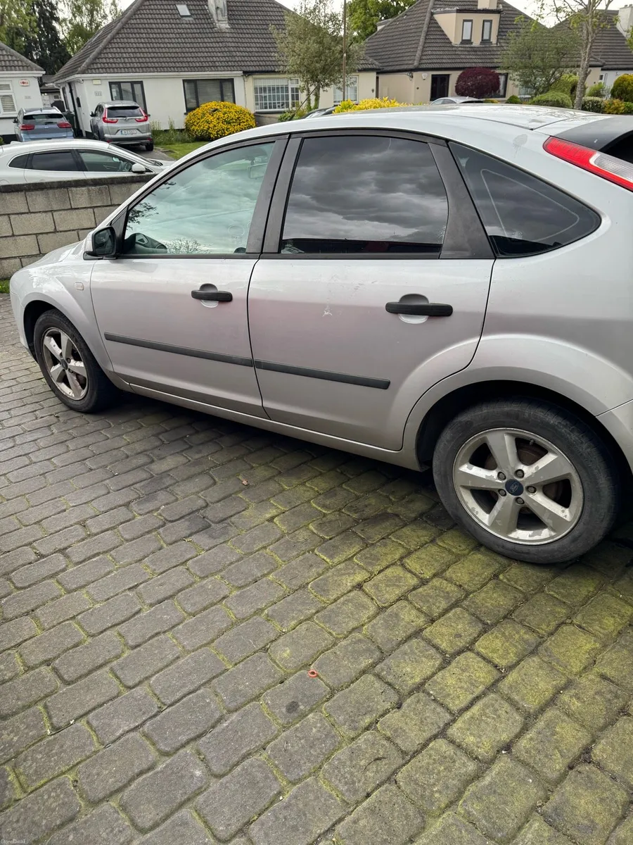 2005 ford focus NCT 08/26 - Image 4