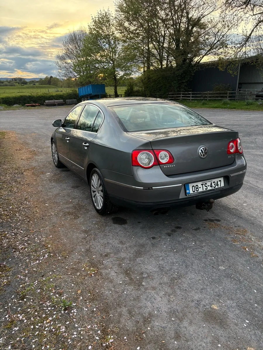 2008 VW PASSAT 2.0- Leather Interior-NCT/TAX - Image 2
