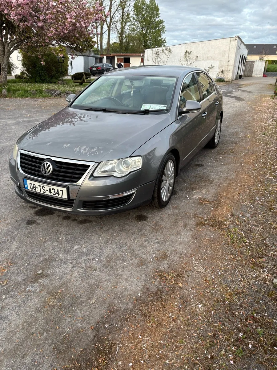 2008 VW PASSAT 2.0- Leather Interior-NCT/TAX - Image 4