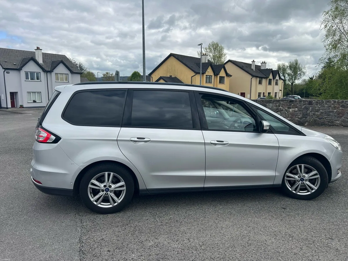 2016 ford galaxy 2.0 top spec immaculate condition - Image 3