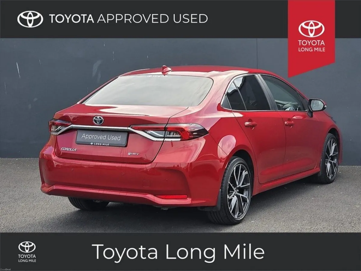Toyota Corolla 1.8 Hybrid Sol 4dr - Image 2