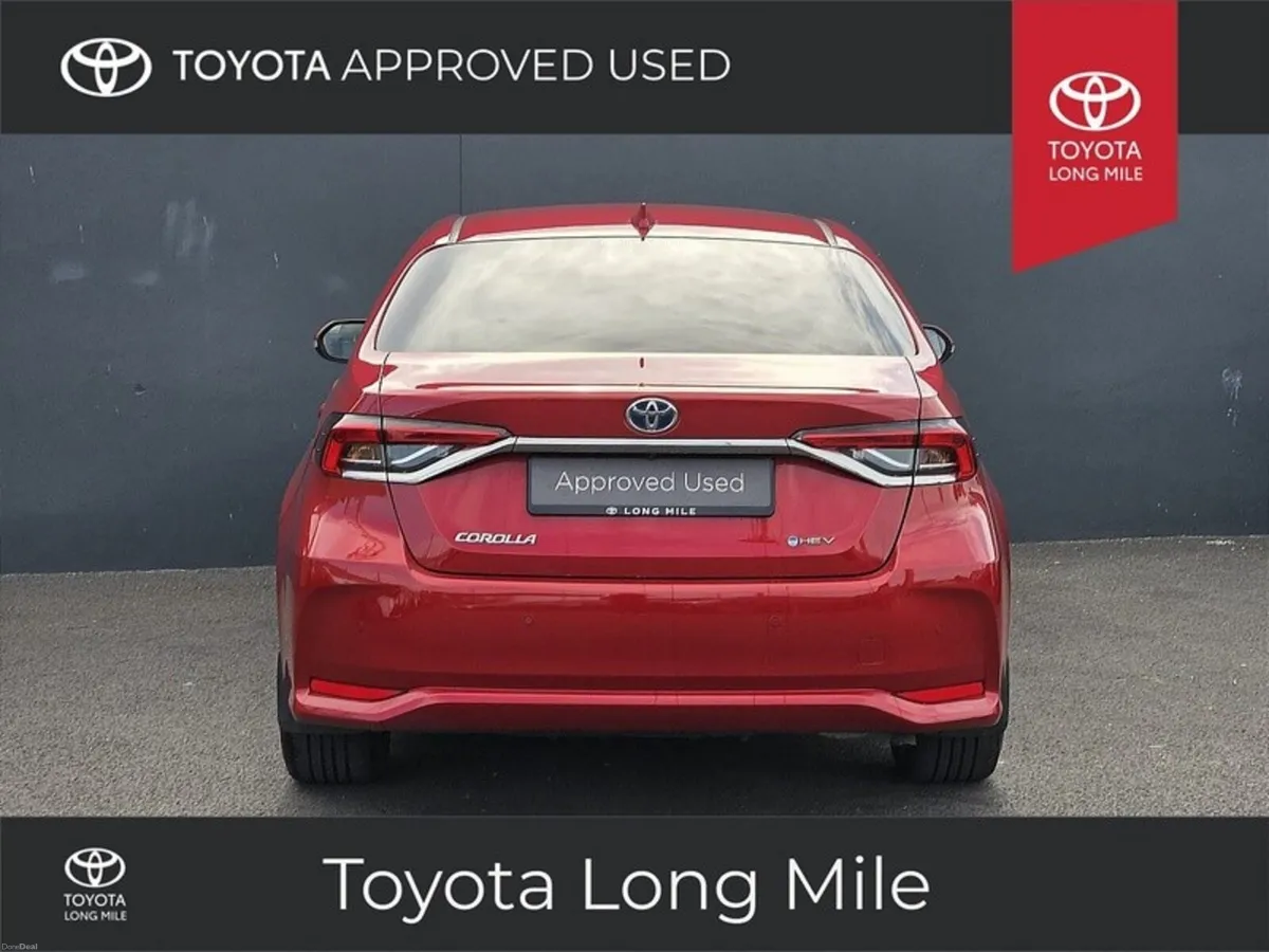 Toyota Corolla 1.8 Hybrid Sol 4dr - Image 4