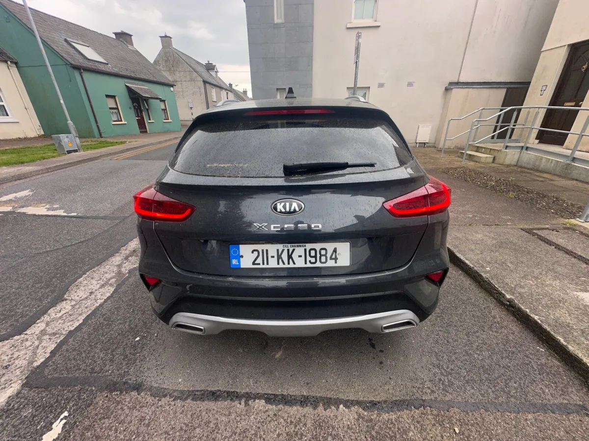 Kia XCeed 2021  Hybrid NCT04/28 - Image 4