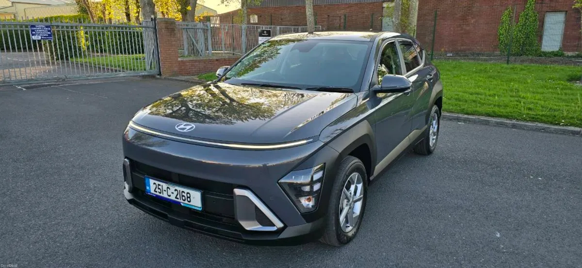 251 Hyundai Kona 1.6 Petrol Hibrid Automatic - Image 2