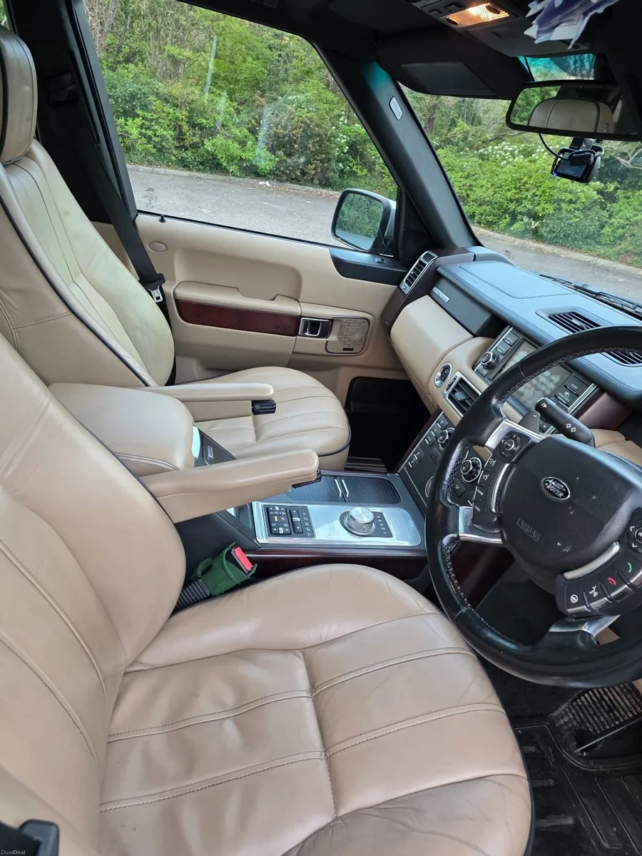 Land Rover Range Rover 2010 4.4 TDV8 - Image 4