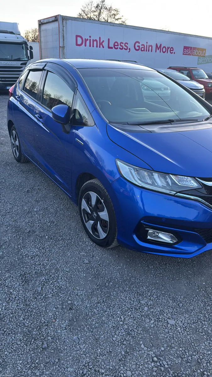 Honda fit 20017 - Image 5
