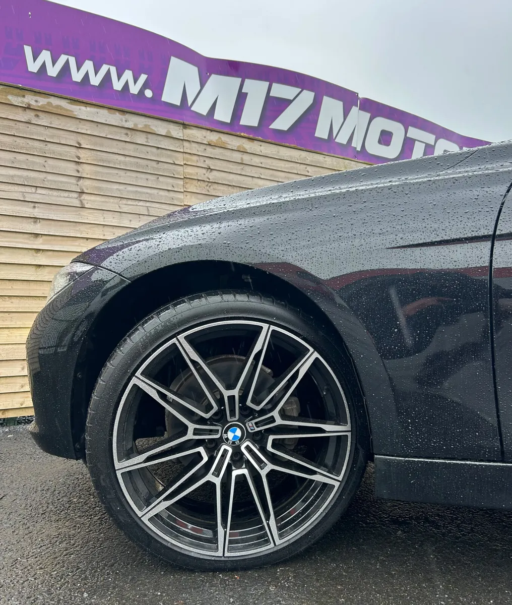 2017 BMW 320d, Upgraded Alloys - Image 6