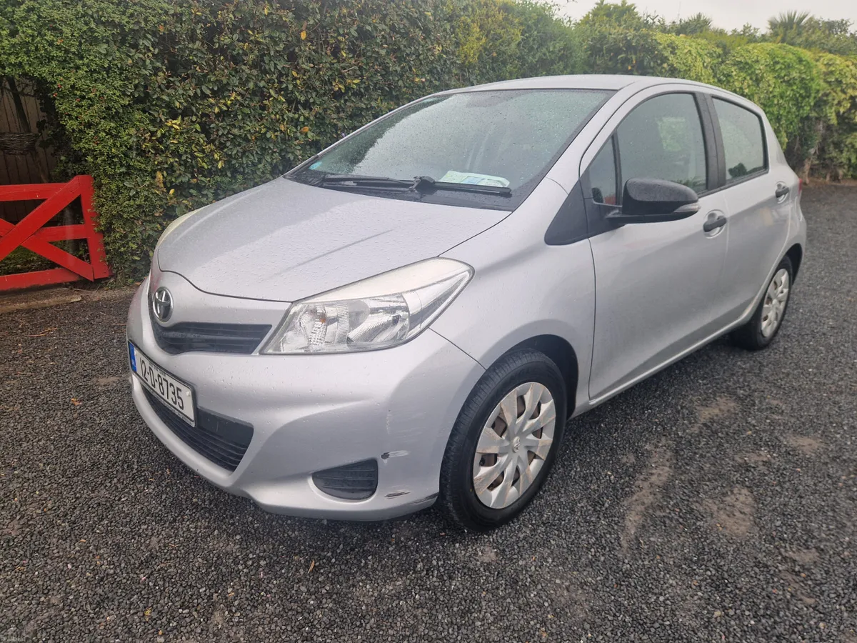 Toyota Yaris Terra 2012 - Image 2