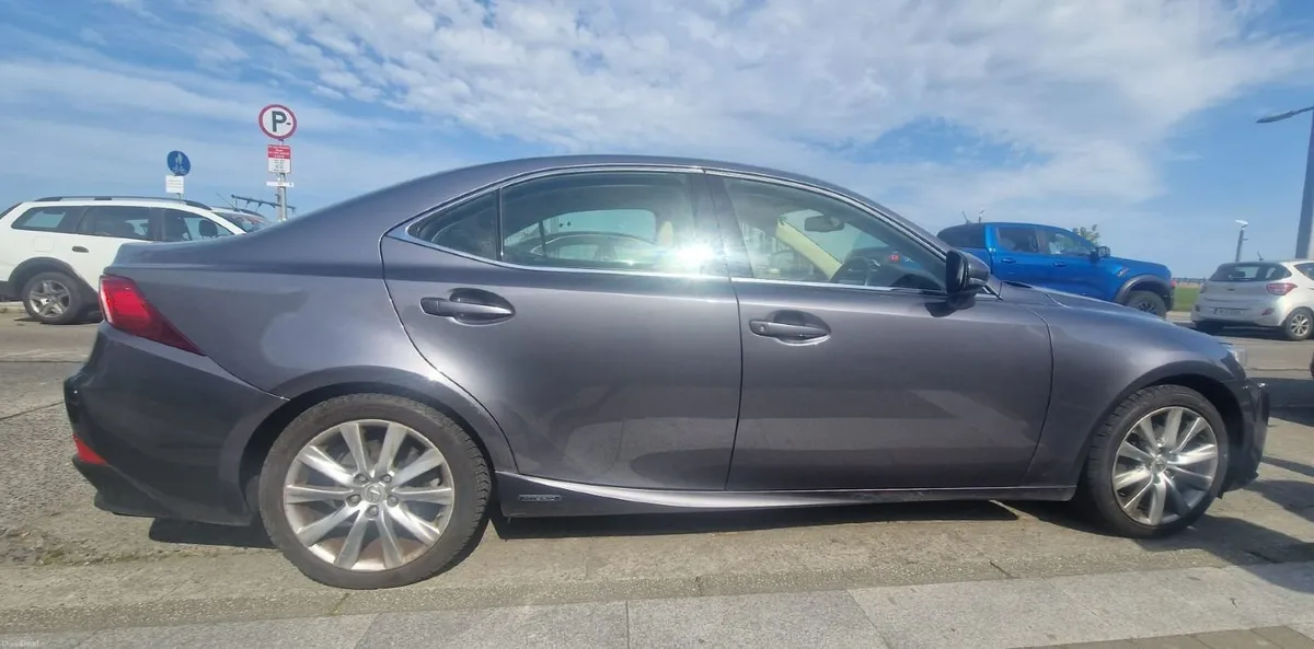 Lexus IS 2013H - Image 4