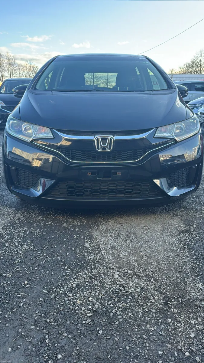 Honda Fit 2016 - Image 1