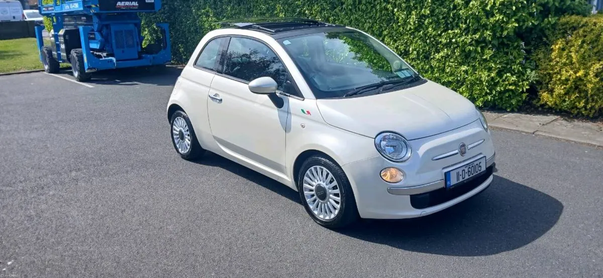 2011 fiat 500 lounge twinair automatic - Image 1