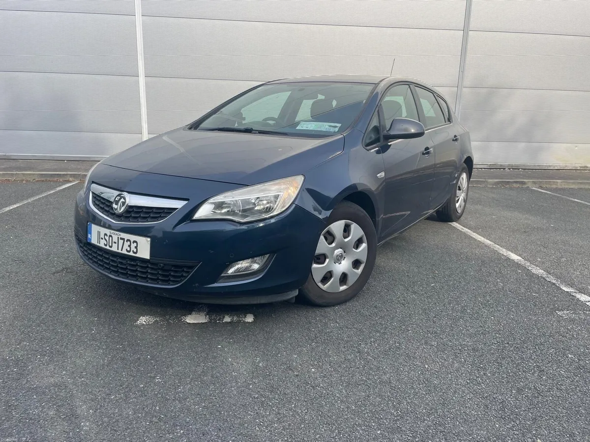 2011 Vauxhall Astra NEW NCT - Image 3