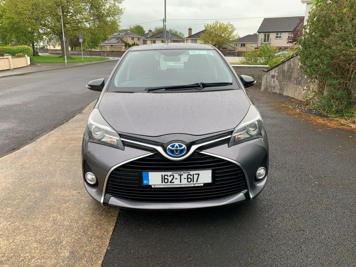 Toyota Yaris 2016petroHybrid Automatic Luxury Trim - Image 4