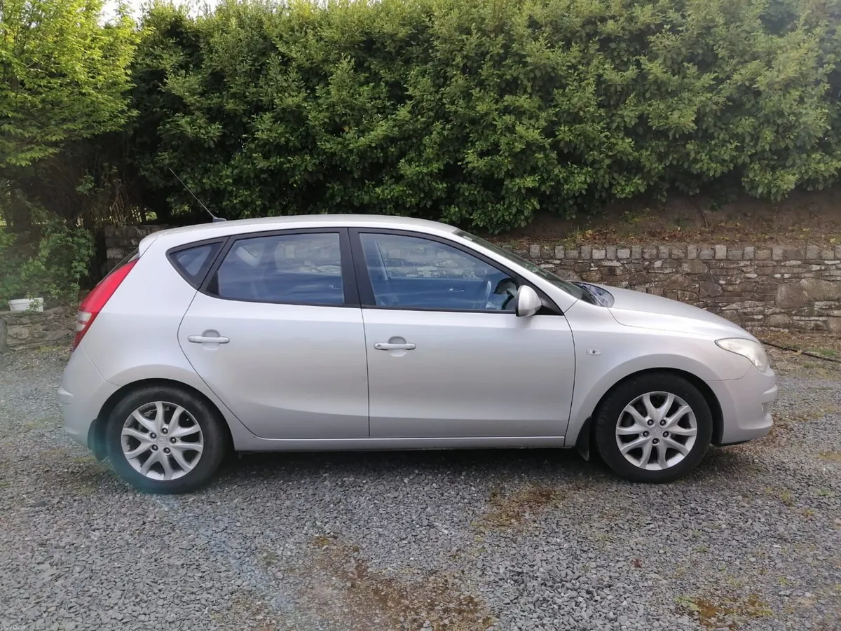 Hyundai i30 2009 - Image 1