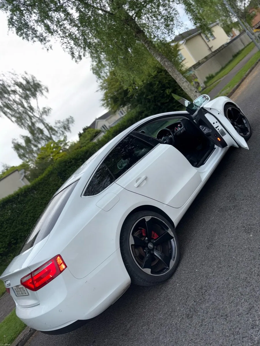 Audi A5 2013 Automatic - Image 3