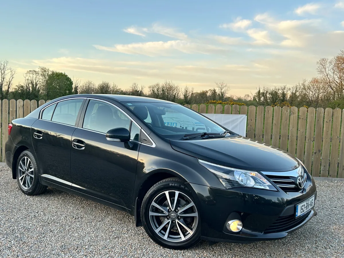 2015 Toyota Avensis 2.0 D4D Luna - Image 3