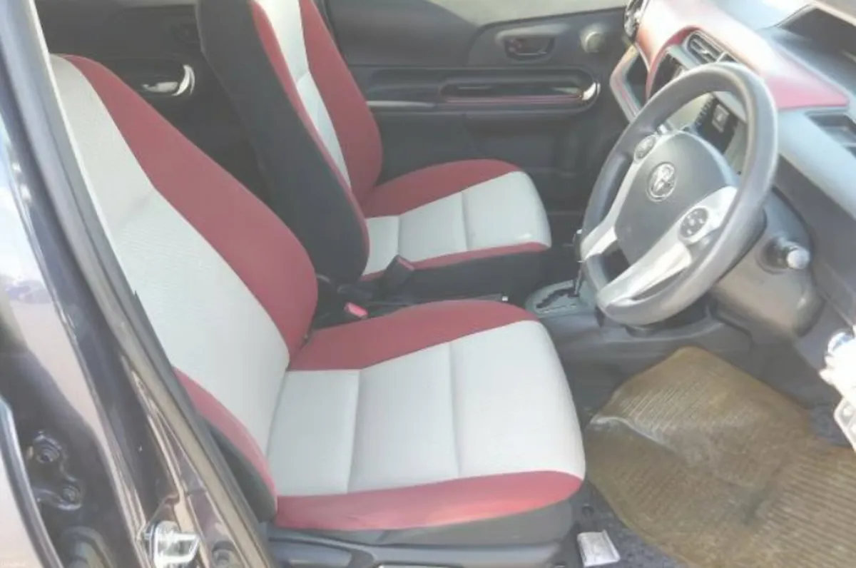 2015 Toyota Aqua S, 1.5 Petrol Hybrid, Automatic - Image 3
