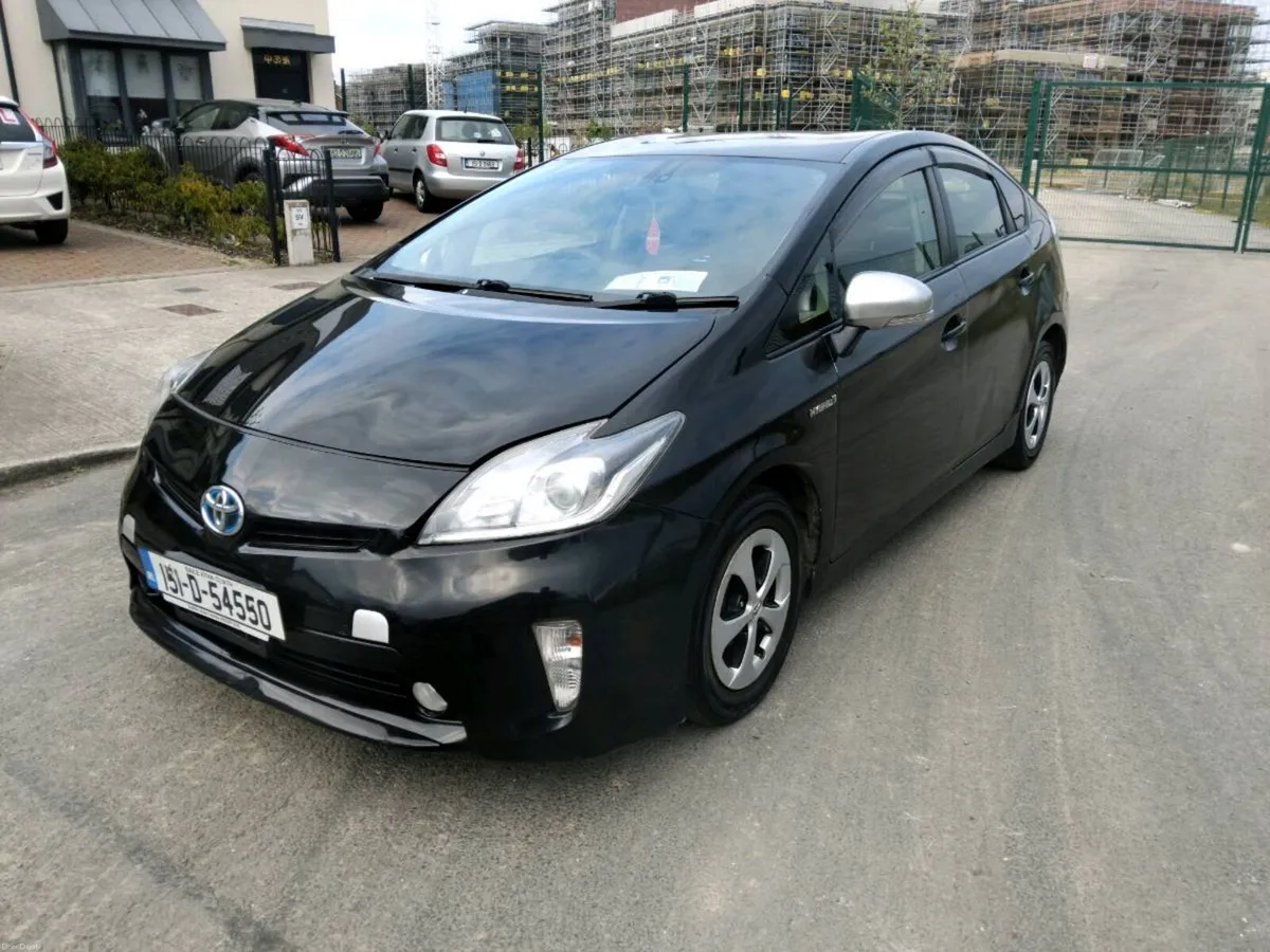 Toyota prius 2015 - Image 3