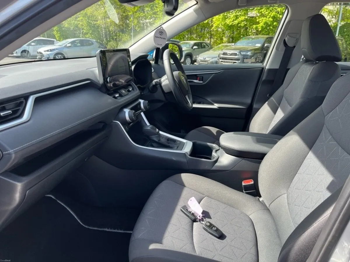 Toyota RAV4 RAV4 HYBRID LUNA - Image 6
