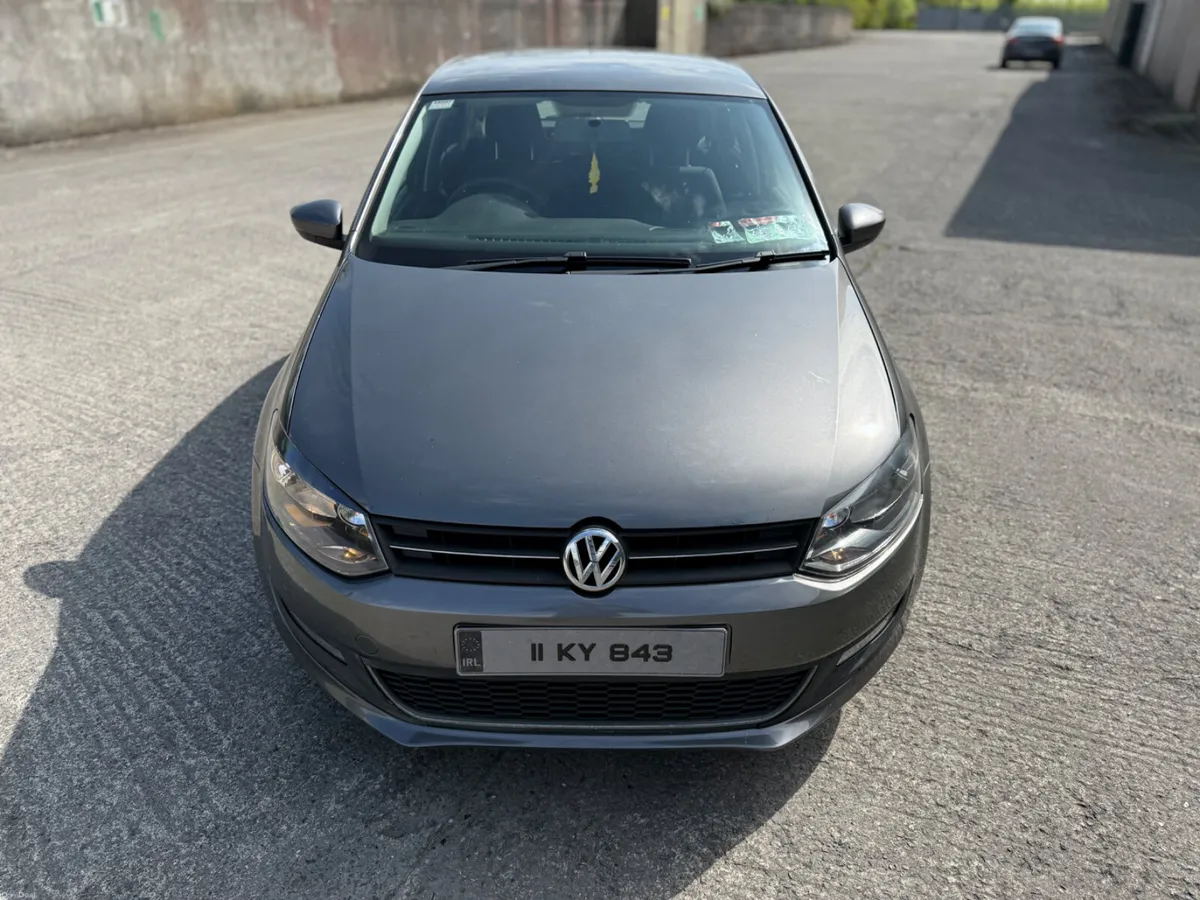 11 Volkswagen Polo NCT 6/27 - Image 2