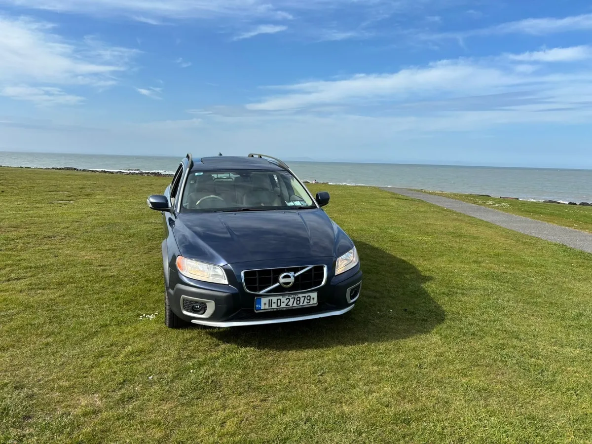 Volvo XC70 drivE 2.0 diesel manual - Image 2