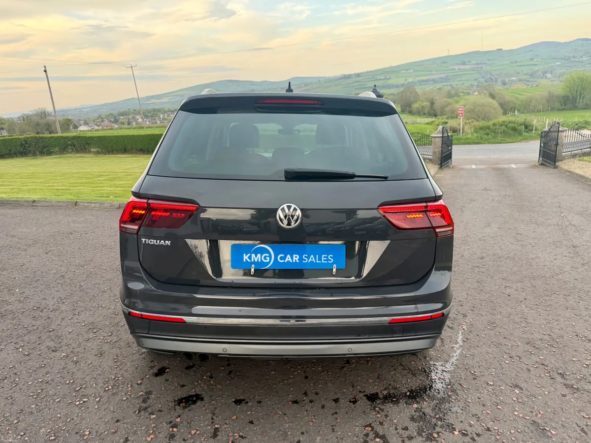 2019 Volkswagen Tiguan 2.0 TDI SEL - Image 6
