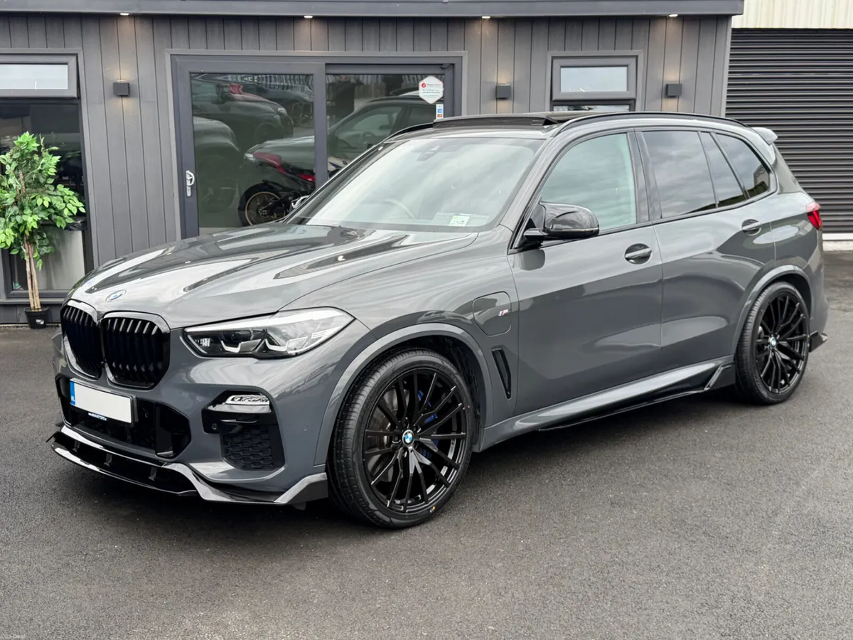 2021/212 BMW X5 45e MSPORT - Image 1