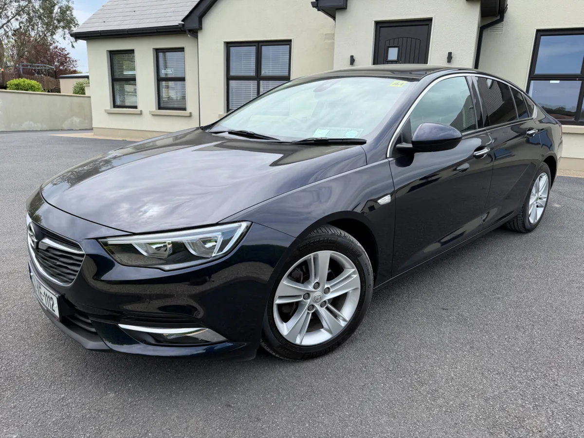 2017 (172)Opel Insignia 1.6 Diesel SE 110hp 93KMS - Image 2
