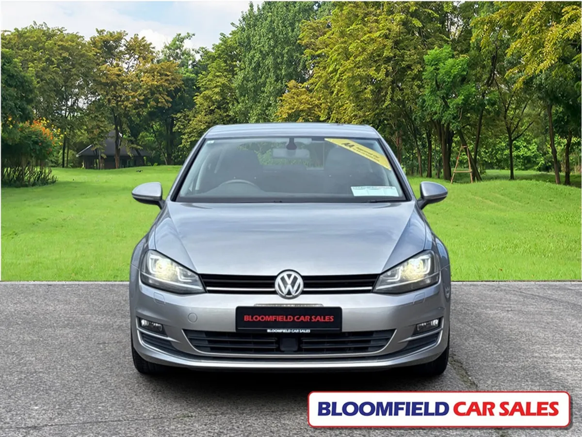 Volkswagen Golf 1.2 LOUNGE EDITION , AUTO // PRIST - Image 2