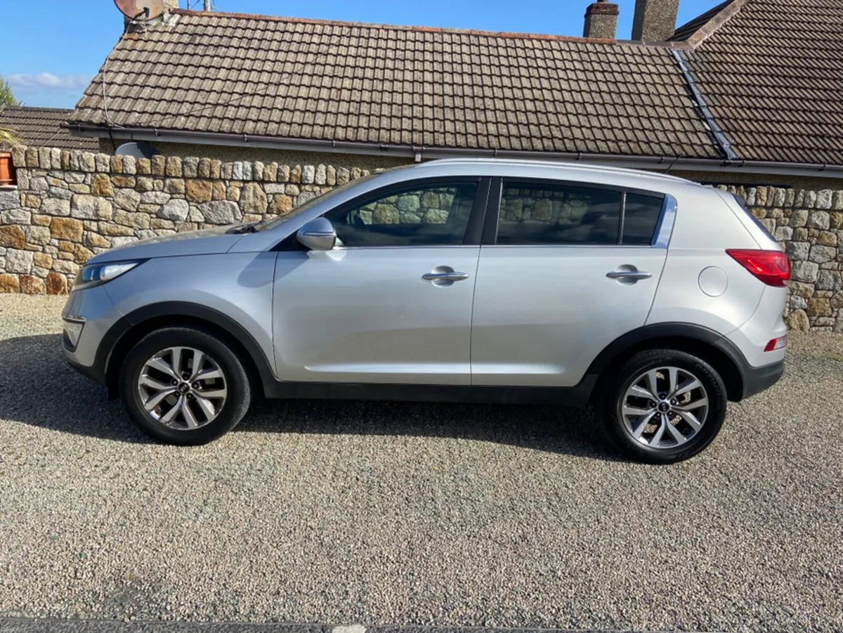 Kia Sportage 1.7 EXS 4DR - Image 4