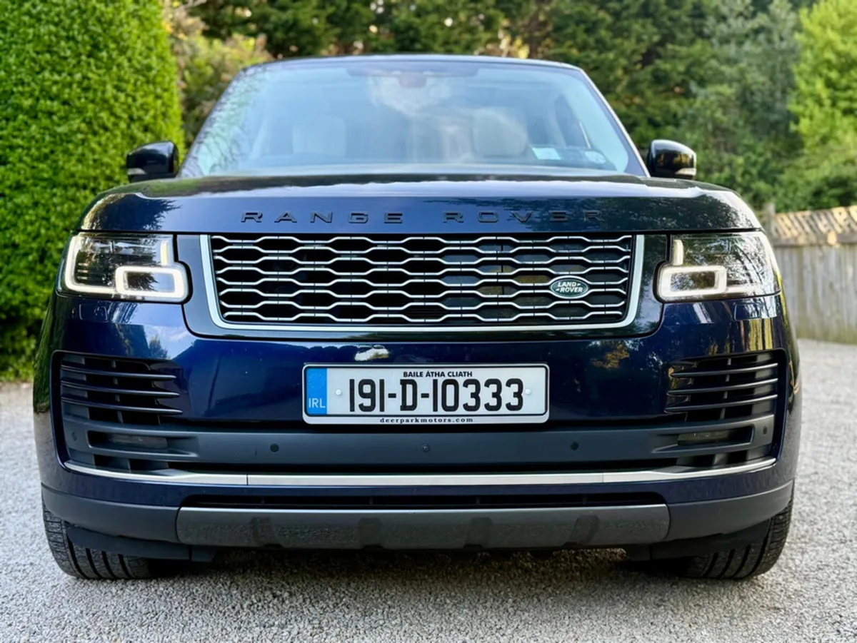 Land Rover Range Rover P400 VOGUE…*Opening Sunroof - Image 4