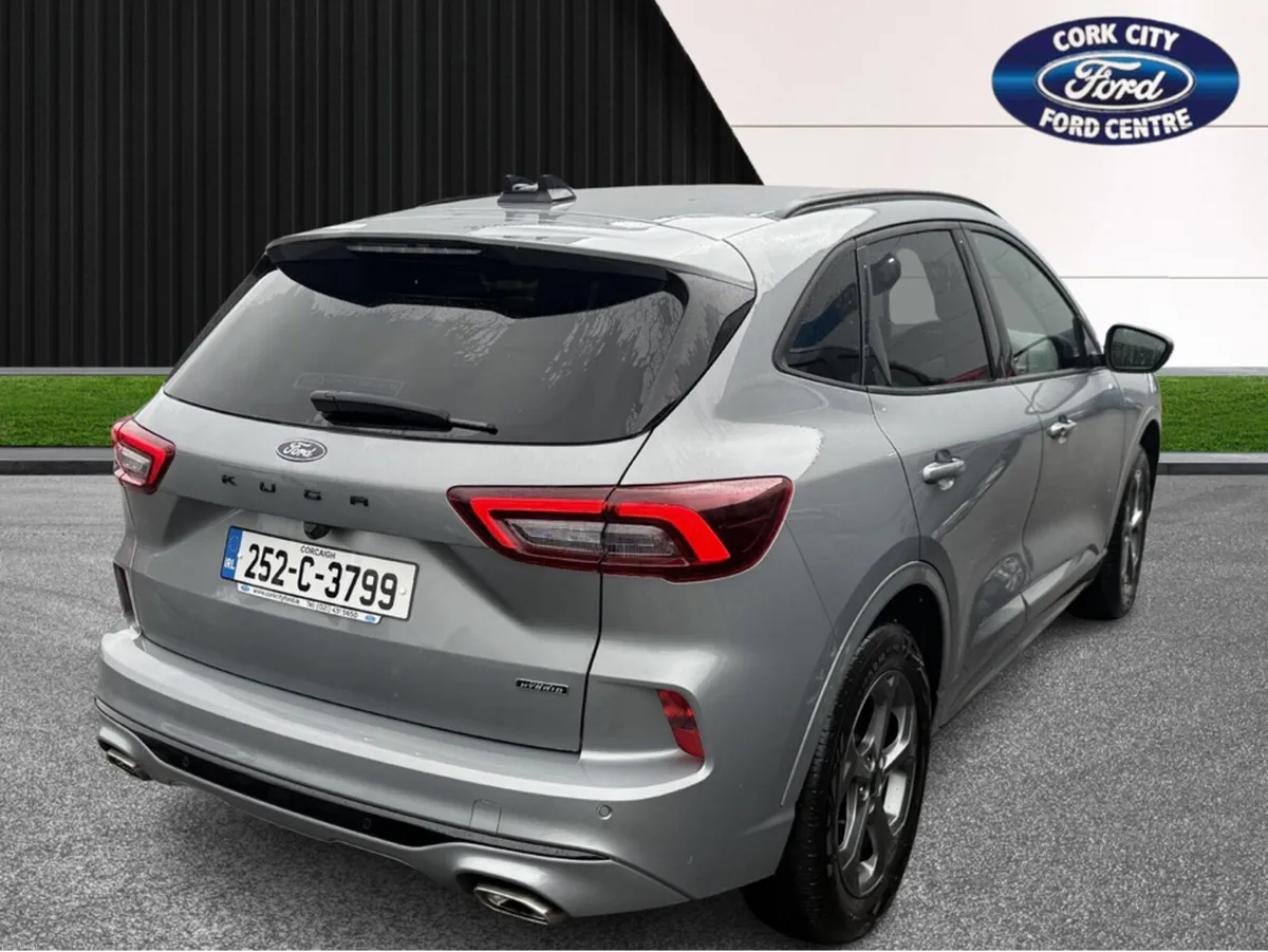 Ford Kuga ST-LINE 5DR 2.5HEV225 S6.2 - Image 5