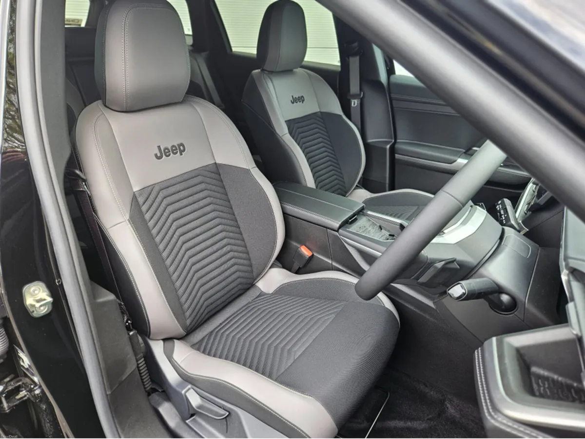 Jeep Compass FIRST EDITION ELECTRIC 74KWH - Image 6