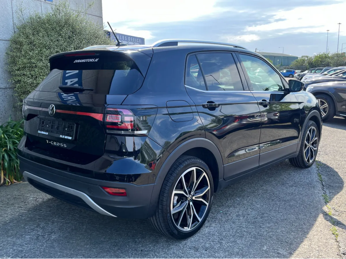 Volkswagen T-Cross STYLE AUTOMATIC 1.0 PETROL //LO - Image 4