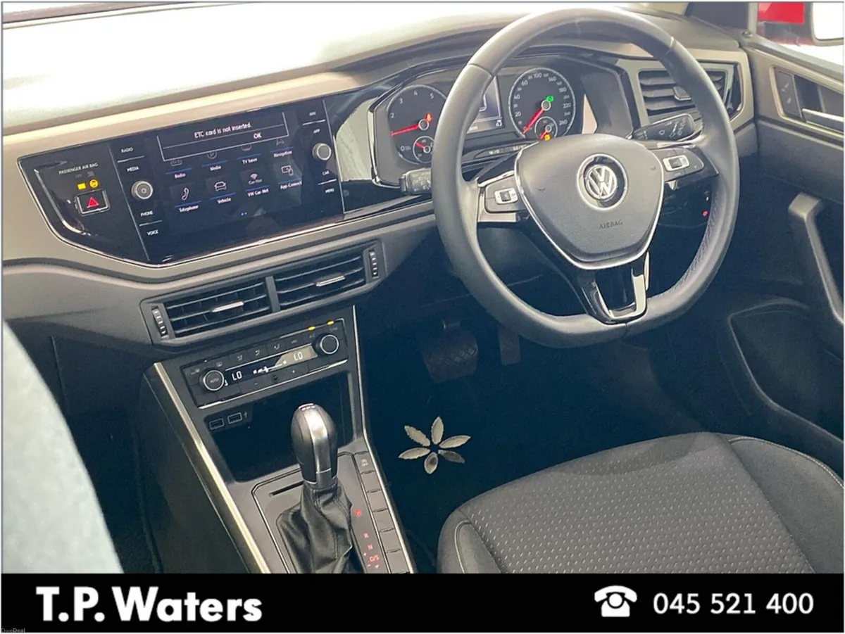 Volkswagen Polo 1.0 AUTOMATIC - REVERSING CAMERA - - Image 2